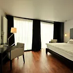 Du Theatre, Boutique Hotel 3*