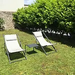 Du Theatre, Boutique 3*