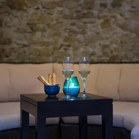 Du Theatre, Boutique Hotell Yverdon-les-Bains