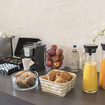 Du Theatre, Boutique 3*